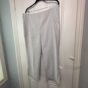 Chicos Capri Pants Womens 14 Gray & White Striped Elastic Waist Coastal Pull-on